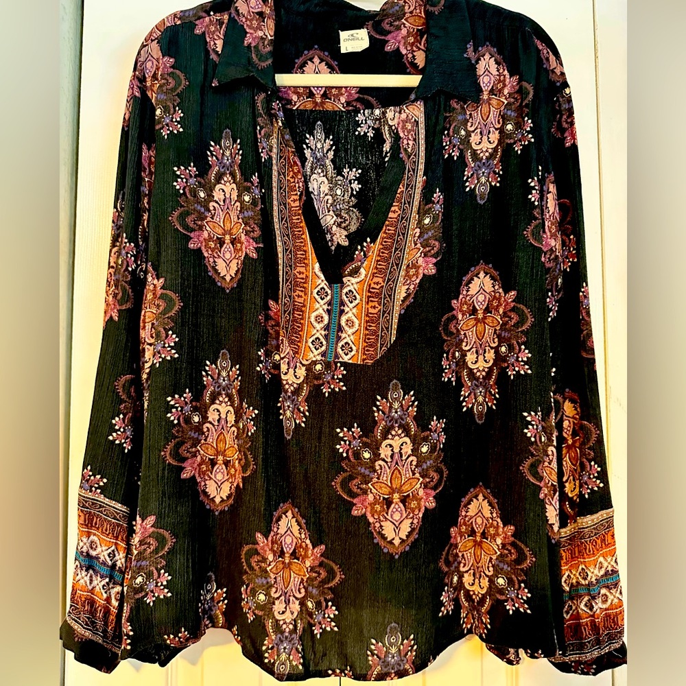 O’Neill Women’s long sleeve top